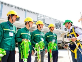 Cẩm Nang Chọn Chất Liệu Và Đặt May Áo Đồng Phục Bảo Hộ Lao Động Chất Lượng