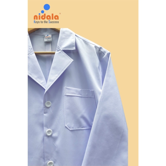 Áo Blouse nam dáng dài, tay dài Nidala trắng dày dặn, đường may sắc sảo tỉ mỉ